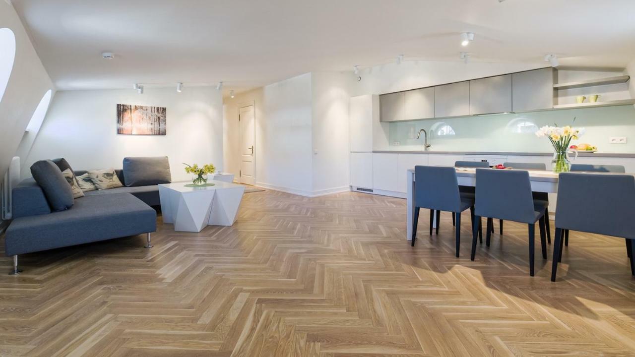 Great Apartament In A Heart Of Tallinn Buitenkant foto